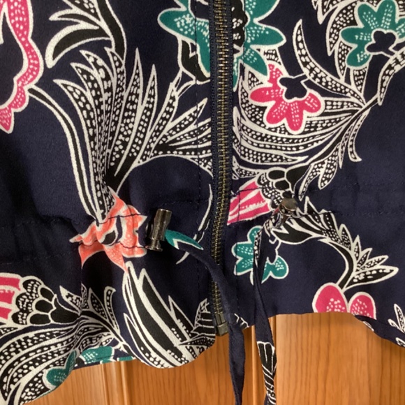 Banana Republic Front Zip Floral Women’s Jacket Size XL - Picture 13 of 13